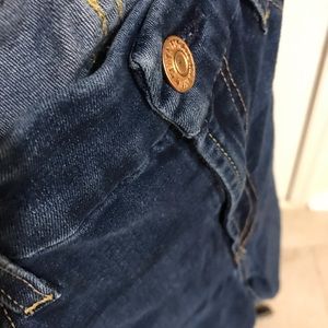 Amazing skinny jeans that feel like leggings